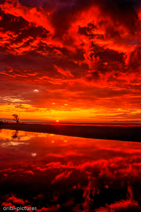 *Red clouds*<br><br><br><br>