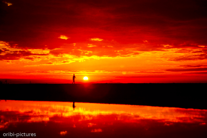 *Sunrise at Chitimba Beach*<br><br>oder: