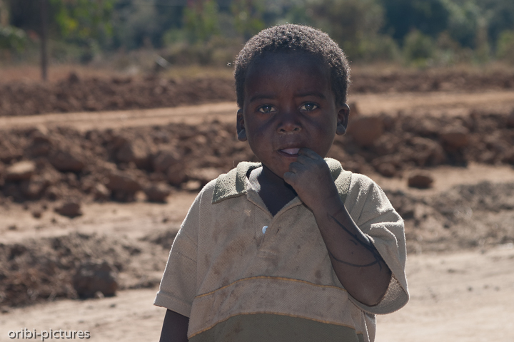 *Schmutz*<br><br>In einem Wüstenstaat wie Namibia ist es für alle schwer an sauberes Wasser zu gelangen.<br><br>