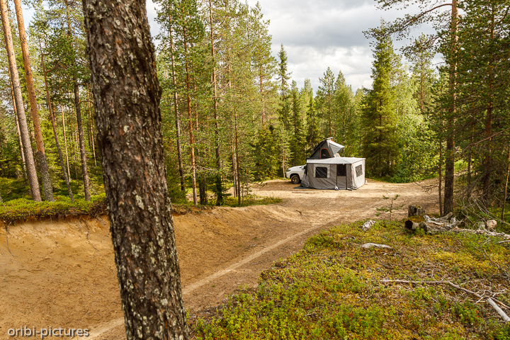 *Wildcampen*<br><br>im Oulanka-Nationalpark<br><br>