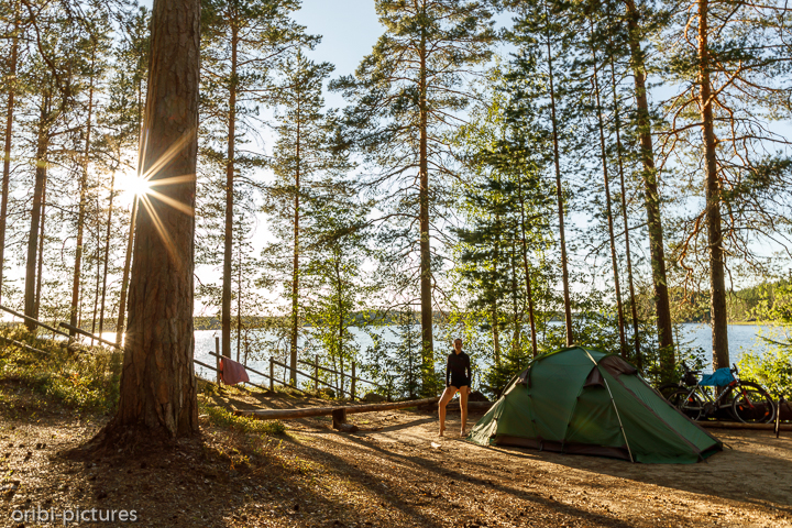 *Campen in finnischer Natur*<br><br>Sonnenuntergänge dauern im Sommer ewig<br><br>
