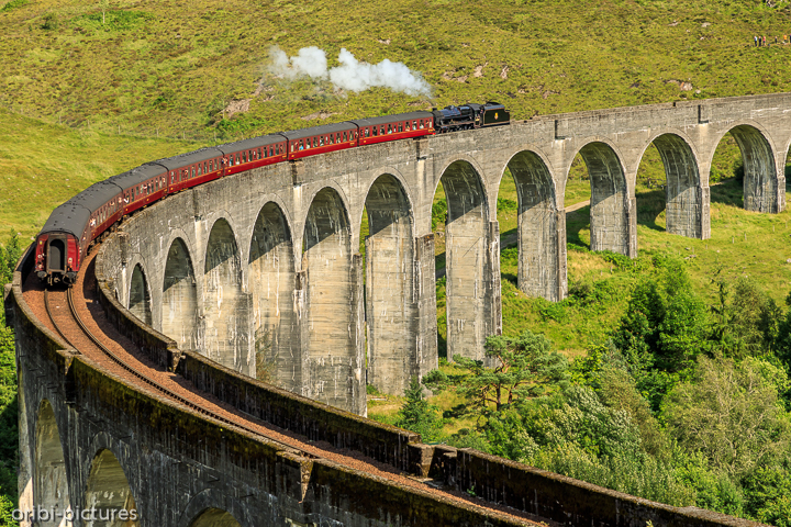 *Glenfinnan Viaduct*<br><br>Harry Potter Instagram Hotspot<br><br>