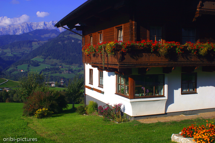 *Anfang des Jahrtausends im Salzburger Land*<br><br><br><br>