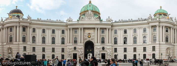 *Wien*<br><br>Auf der Familien-Fahrradtour von Wien nach Budapest, 2017<br><br>
