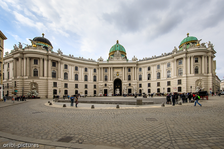 *Wien*<br><br>Auf der Familien-Fahrradtour von Wien nach Budapest, 2017<br><br>