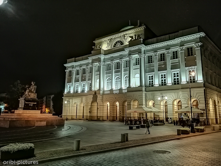 *Nacht über Warschau*<br><br><br><br>