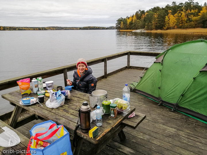 *Wild Camp auf einem Steg südlich von Stockholm*<br><br><br><br>