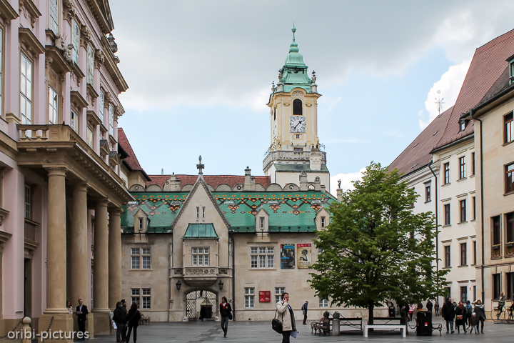 *Kirche*<br><br>in der Slowakei<br><br>