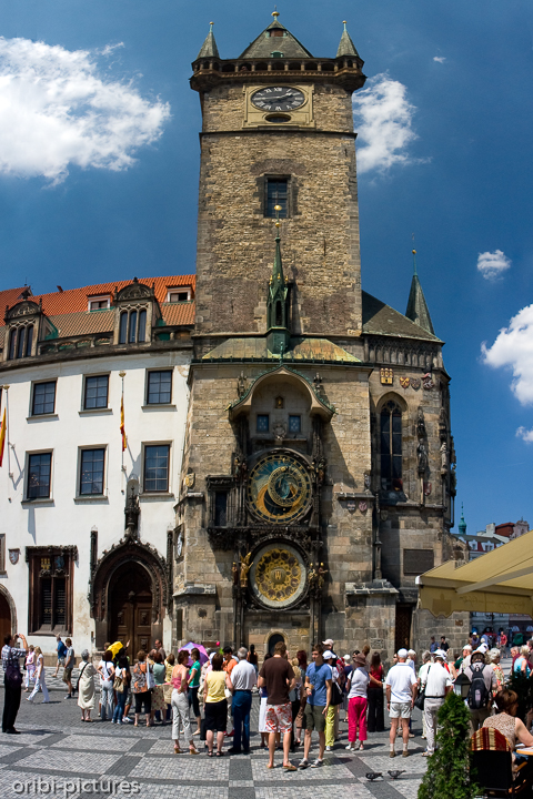 *Uhrenturm*<br><br><br><br>